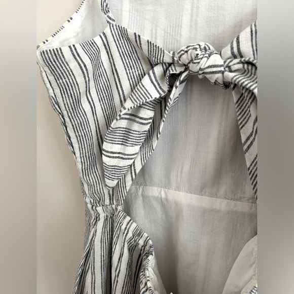 GARAGE Tie-Back Dress - Picture 4 of 10